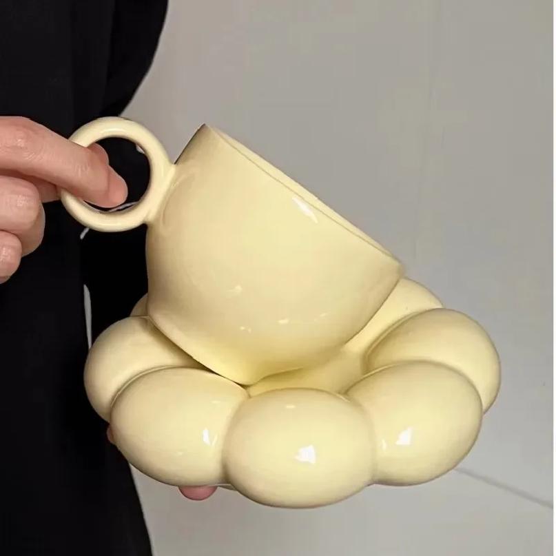 Ceramic Cloud Coffee Mug Sets Creative Flowers Saucer Mug Exquisite Office Afternoon Tea Cups Kitchen Drinkware Home Accessories