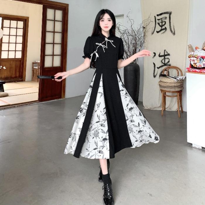 Spring and summer large size new Chinese retro improved cheongsam skirt fat mm black and white contrasting colors gentle national style temperament dr