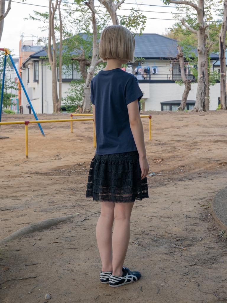 Pibeuseupibeuseu Layered Lace Mini Skirt / Black