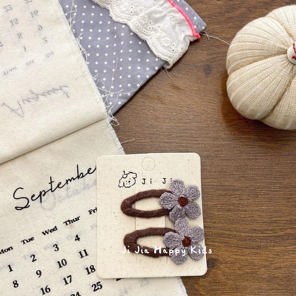 2pcs/set Hand-Knitted Triangle Hair Clips Floral Yarn BB Clips for Girls Autumn Winter Baby Hair Accessories Soft Fringe Clips