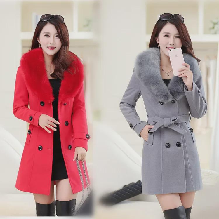 Women's Double-Breasted Wool Coat with Fur Collar