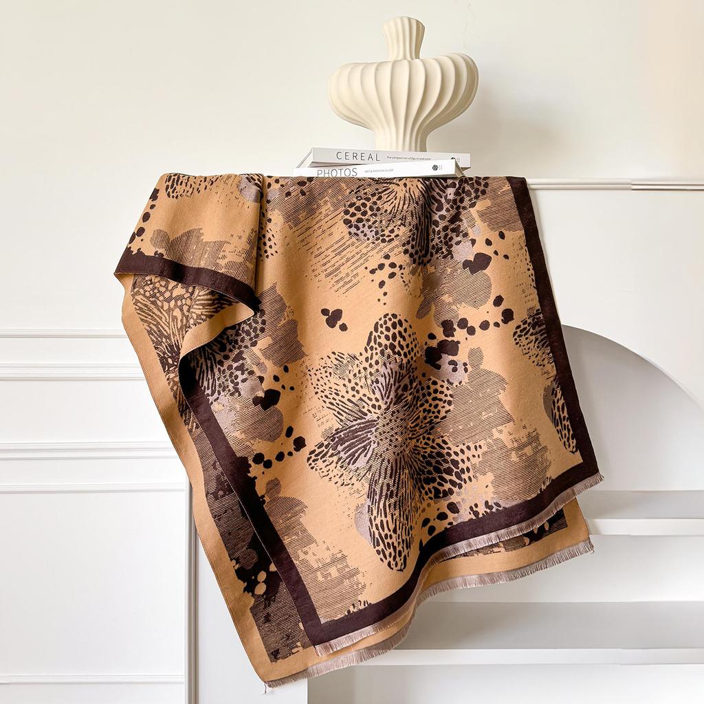 Winter Travel Faux Cashmere Scarf for Women Thick Warm with Cashew and Leopard Print Fashionable Luxurious Blanket Scarf