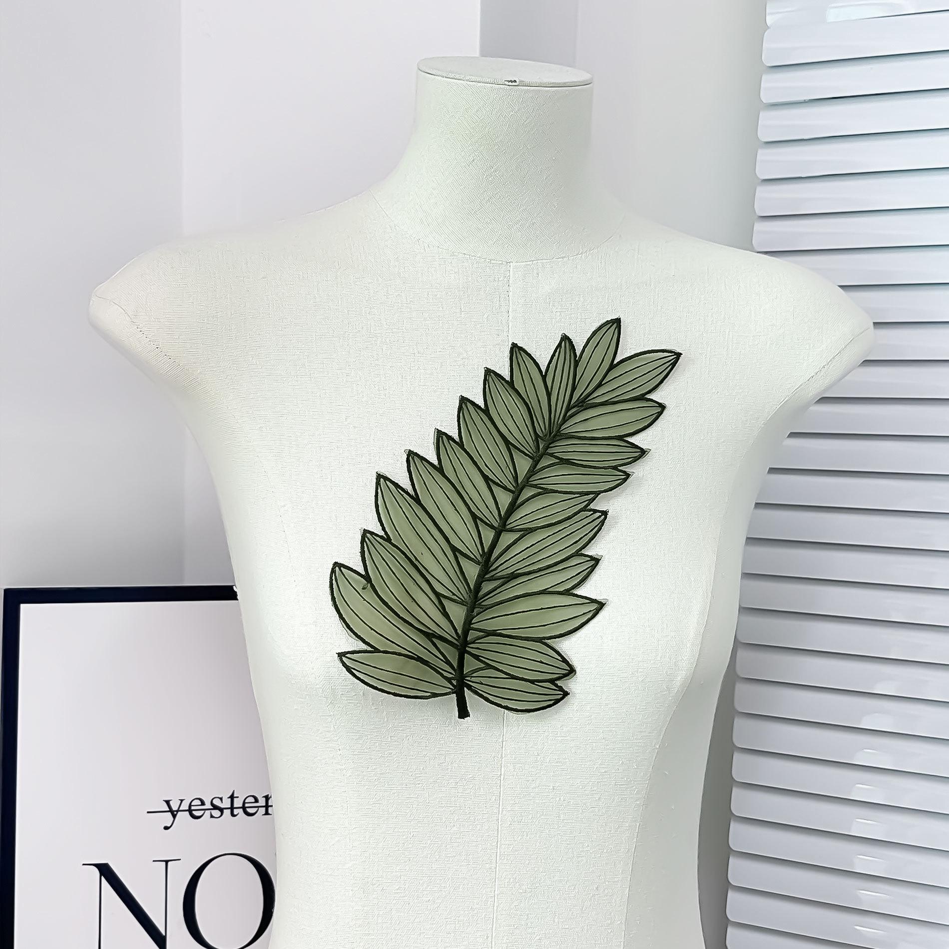 

1pcs Green Mesh Fresh Lace Leaf Appliques Clothing Decoration Accessories