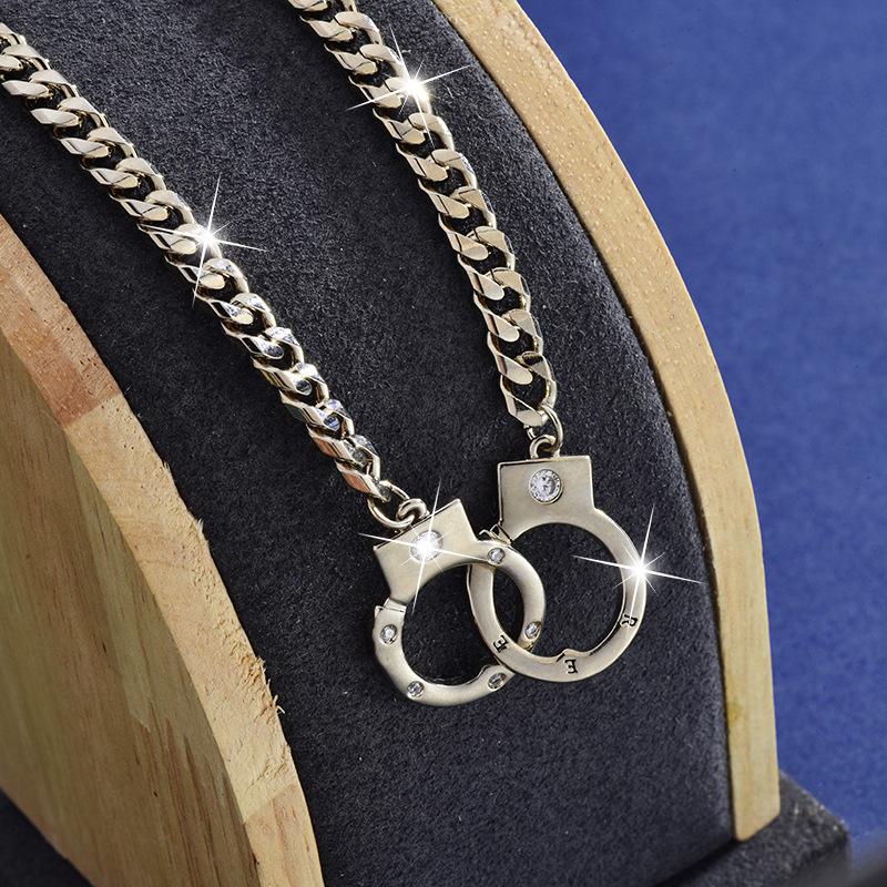 Handcuffs Trendy and Cool Style Thick Chain Clavicle Chain Style Hip Hop with Pendant Necklace