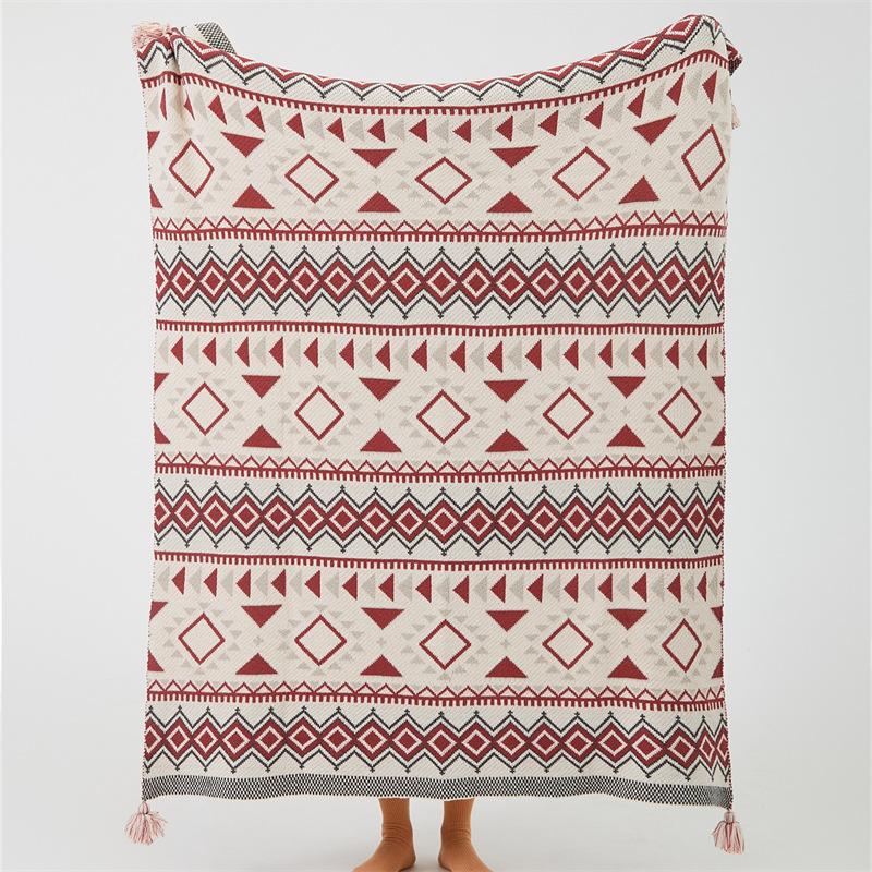 Bohemian Half Edge Velvet Knit Blanket Soft Breathable Office Nap Wearable Blanket 70*100&Rectangular&FOUR SEASONS красный