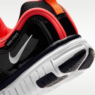 Nike Dynamo Free Breathable Low Top Kids Lifestyle Shoes Black Orange