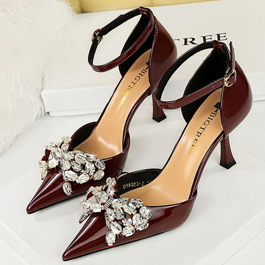 Fashion Summer Women 8cm High Heels Leather Sandals Nightclub Rhinestone Bowknot Sandles Lady Low Heels Ankle Strap Luxury Party Shoes