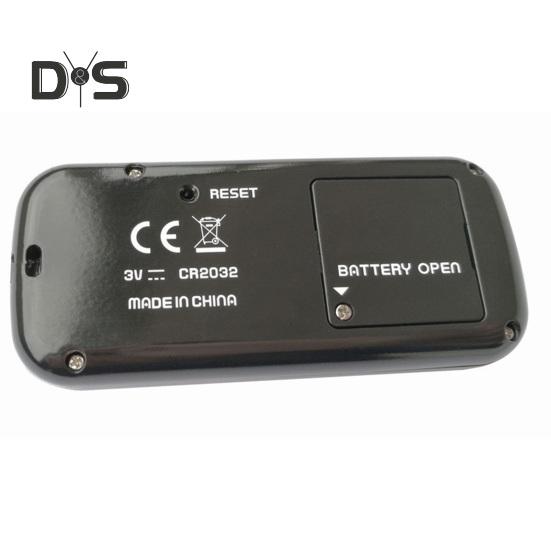 Walking 3D Pedometer with Clip And Lanyard 30 Days Memory Simple Step Counter with LCD Display Accurate Activities Fitness Tracker for Men Women