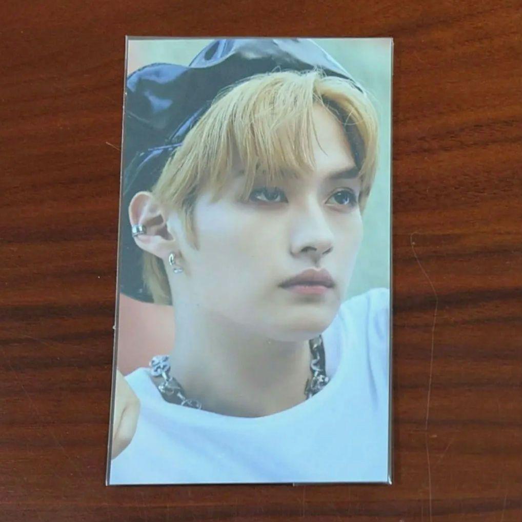 

[Б/У] Stray Kids NOEASY Закладка Hotra Reno