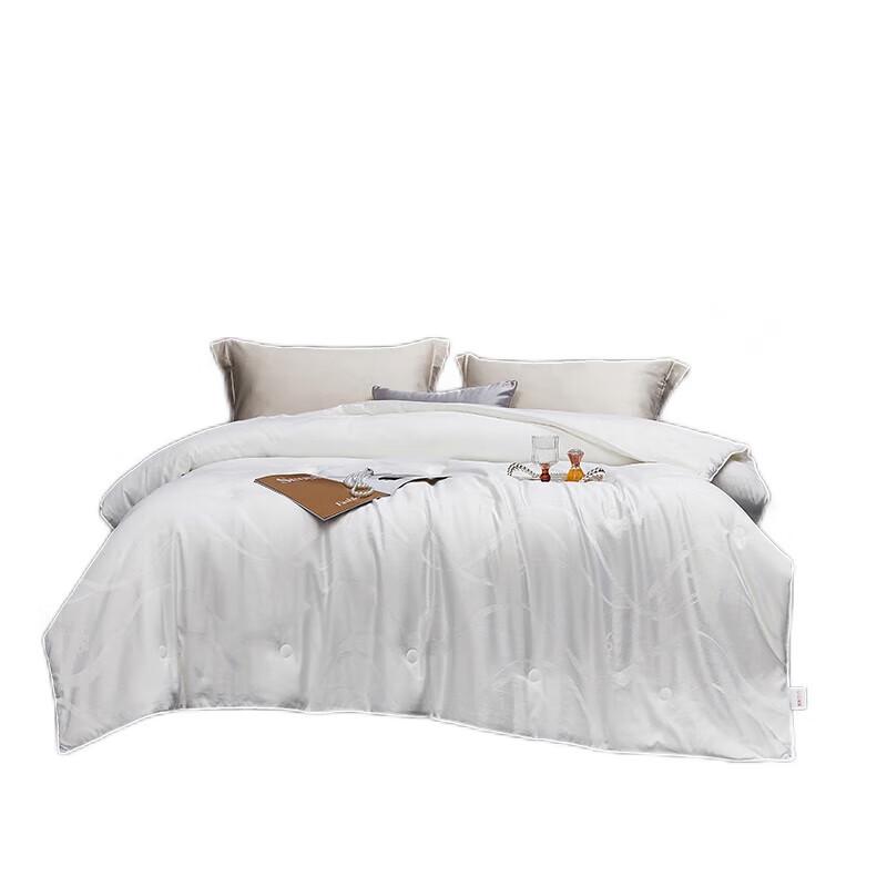 

Mengjie Four Seasons Jacquard Fiber Quilt 200cm*230cm