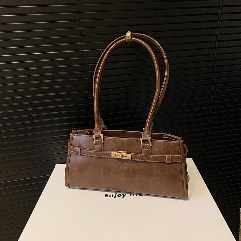 

Premium sense portable large bag women s bag 2025 new trendy fashion autumn and winter large capacity shoulder bag versatile platinum bag темно-коричневого