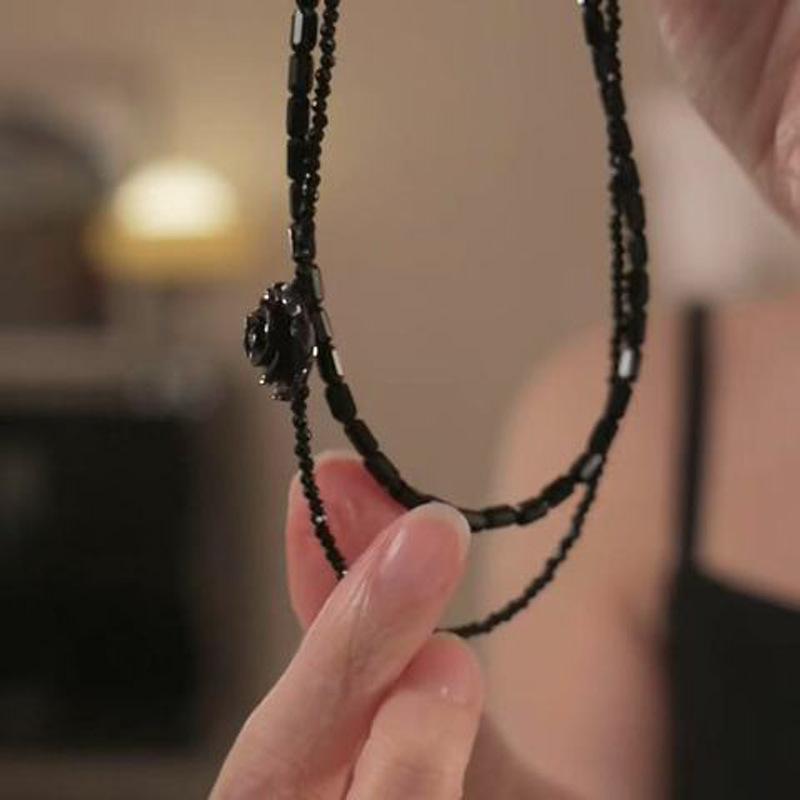 Double Crystal Beaded Rose Pendant Necklace Dark Wind Versatile Clavicle Chain Niche Design Necklace