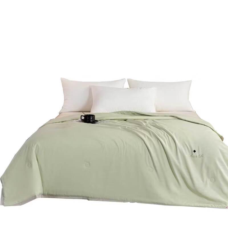 Hengyuanxiang Premium Ice Silk Quilt