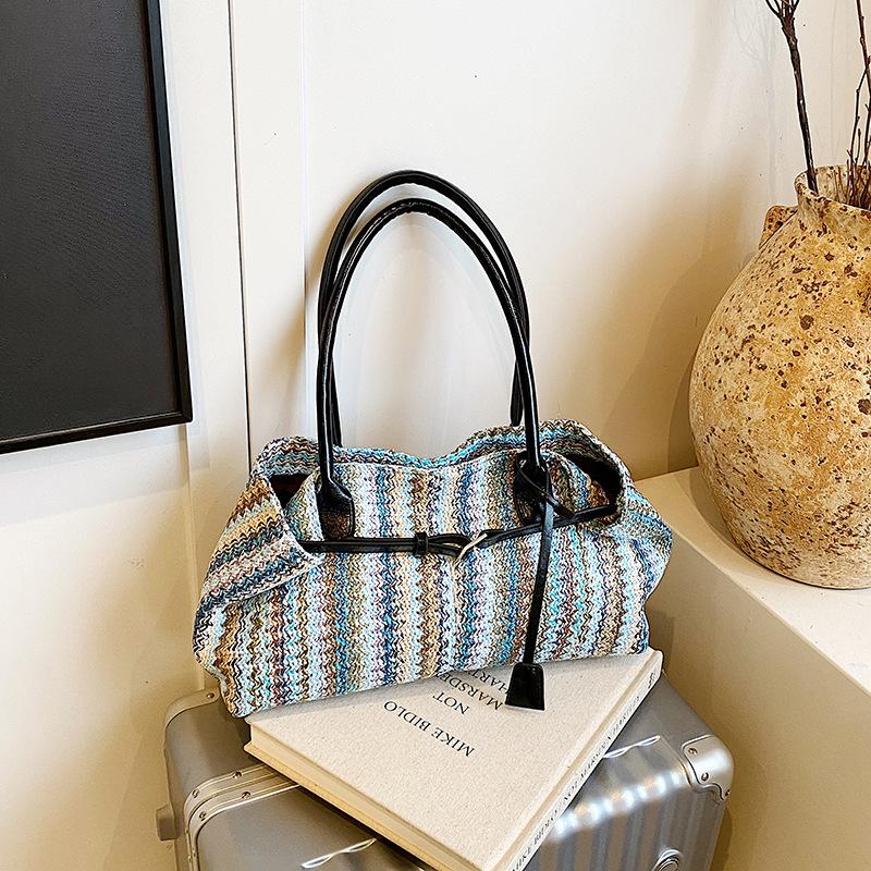 

Large capacity tote bag seaside vacation niche rainbow woven bag women s 2025 summer new shoulder beach bag 35.5*13*19 чёрный