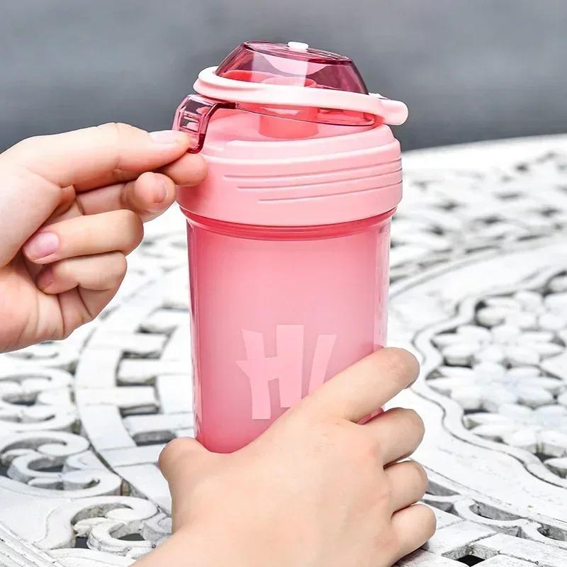 500ml Portable Protein Powder Shaker Bottle Leak Proof Water Bottle for Gym Fitness Training Sport Shaker Mixing Cup with Scale