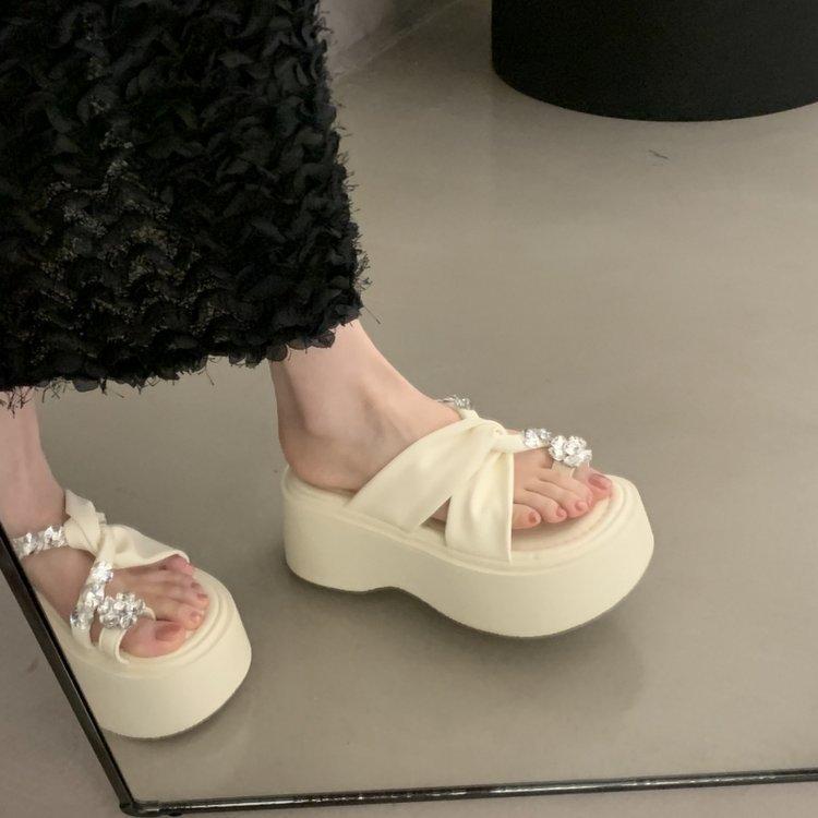 Muffin Thick-soled High-heeled Set of Toe Cool Slippers for Women's Summer Wear 2025 New Models with Skirts, Rhinestones, Flip-flops, Sandals.