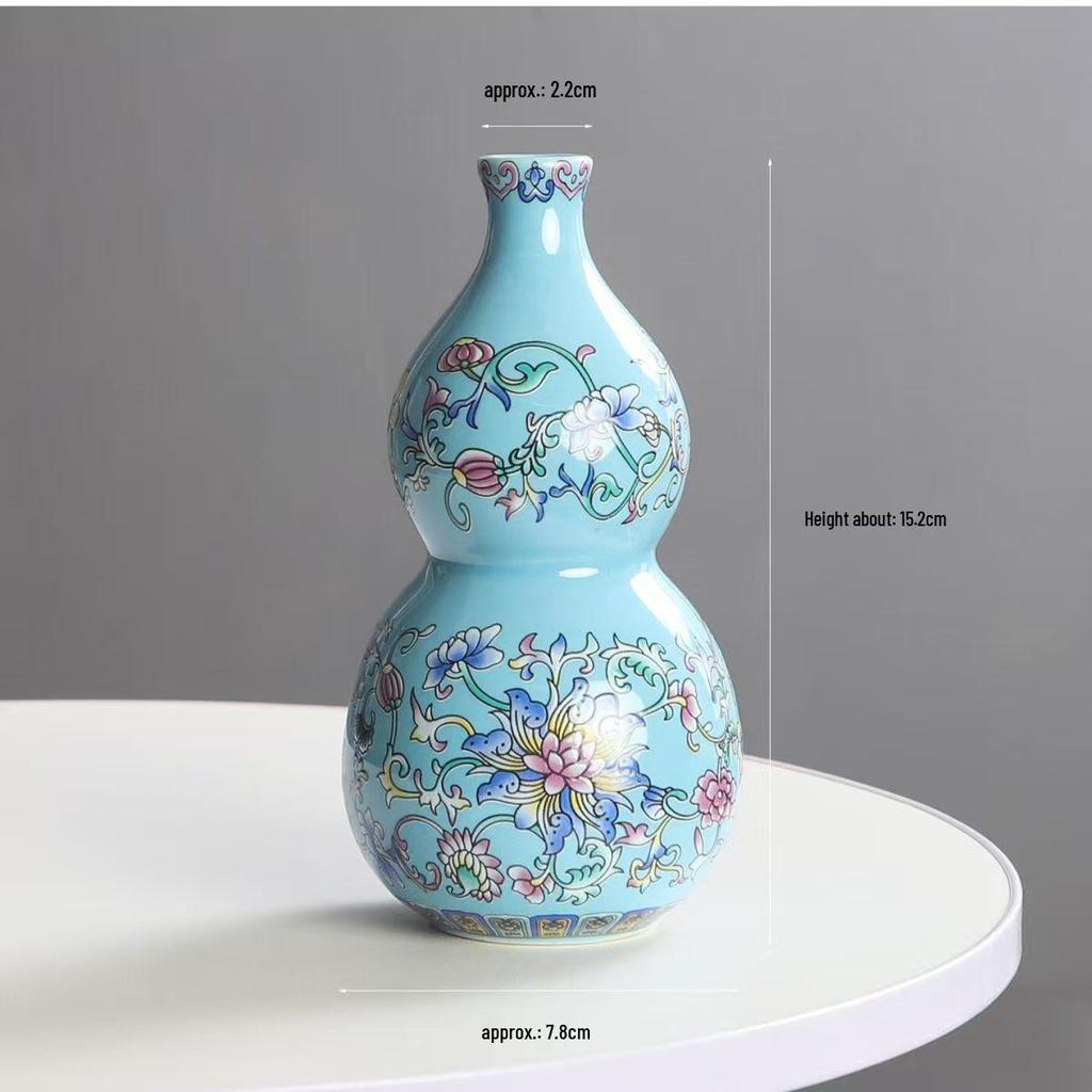 Antique Blue and White Chinese Porcelain Vase - European & American Handicraft for Flower Arrangements