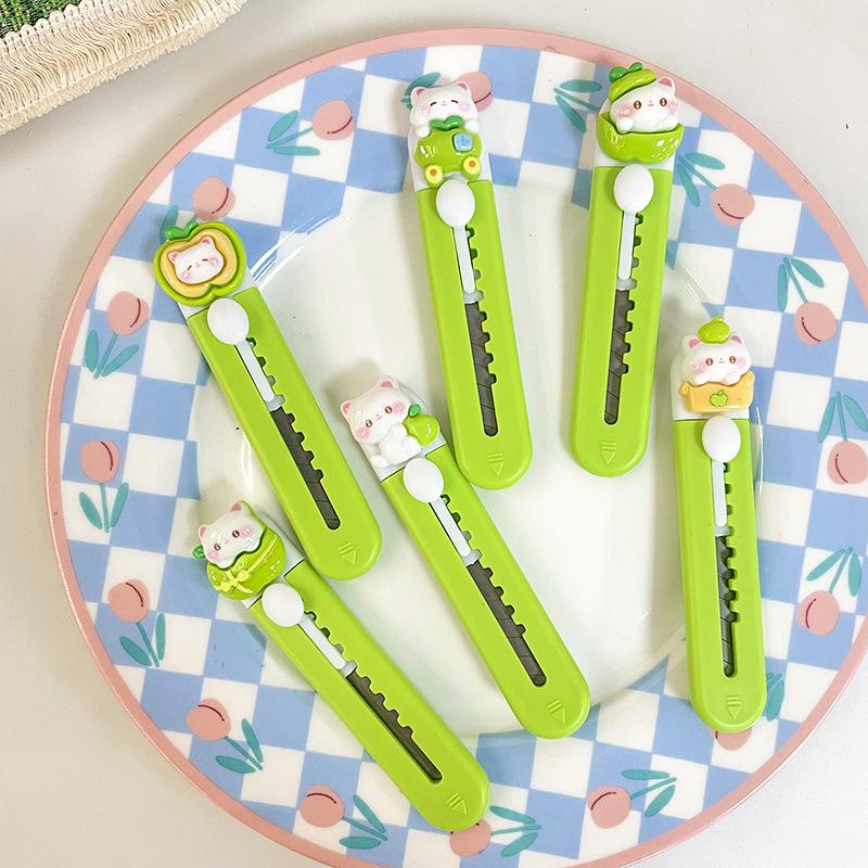 Cute Green Apple Cat Utility Knife Retractable Knife Paper Box Cutter Portable Express Package Knife Student Paper Cutter