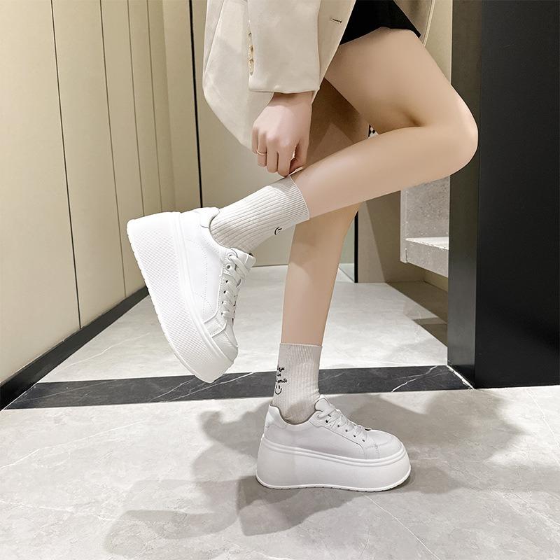 Thick-soled Heightening Women's Shoes Casual Sports Shoes Small Heightening Lightweight Student Board Shoes Women's Little White Shoes