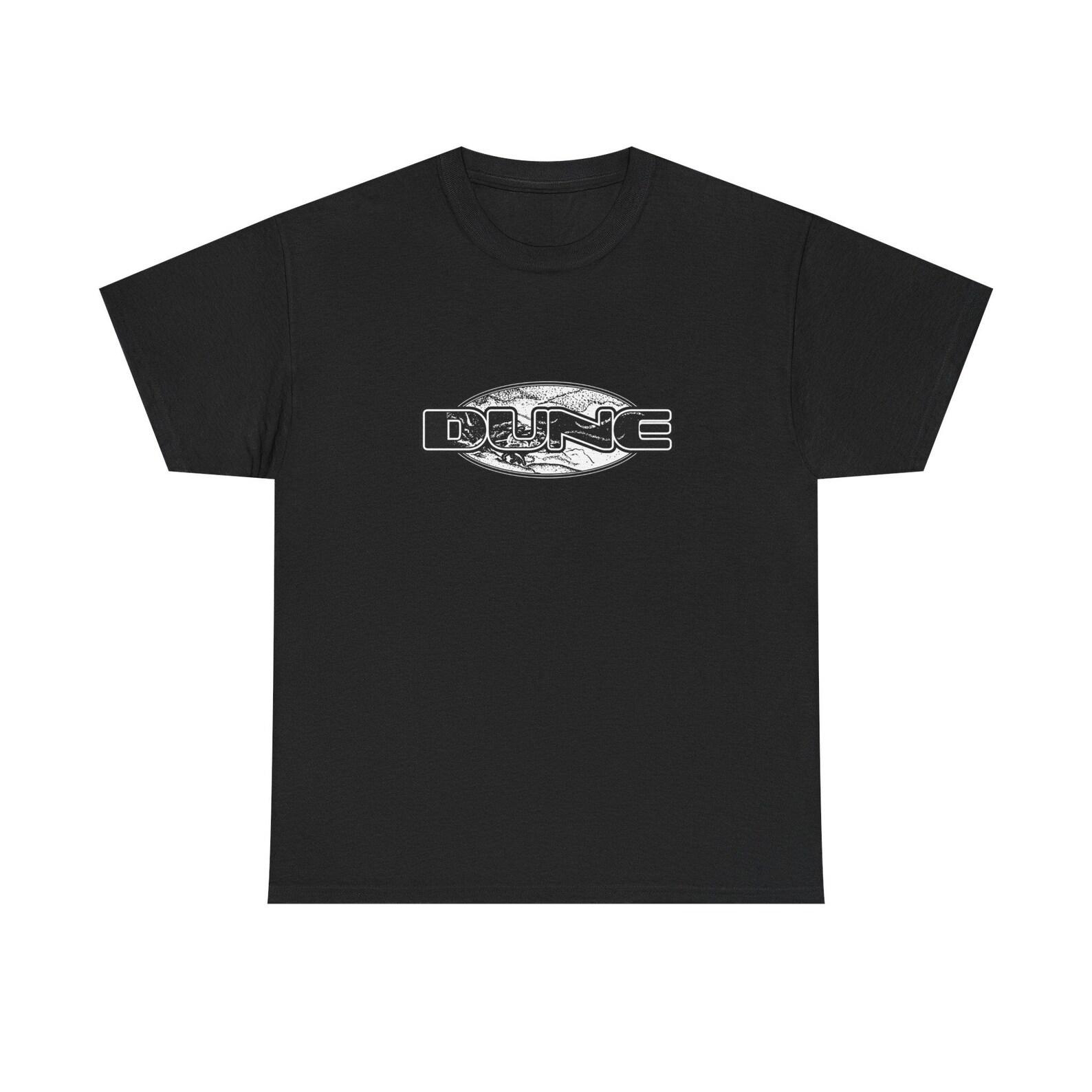 Dune Rider Cotton Tee: Minimal Desert Camel Design 4XL