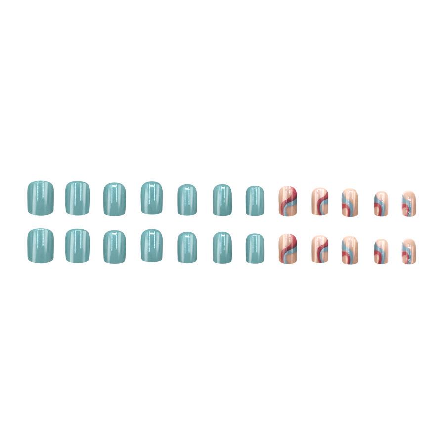 Chic Wave Pattern Manicure Stickers - Short, Stylish, and Elegant Wearable Nails