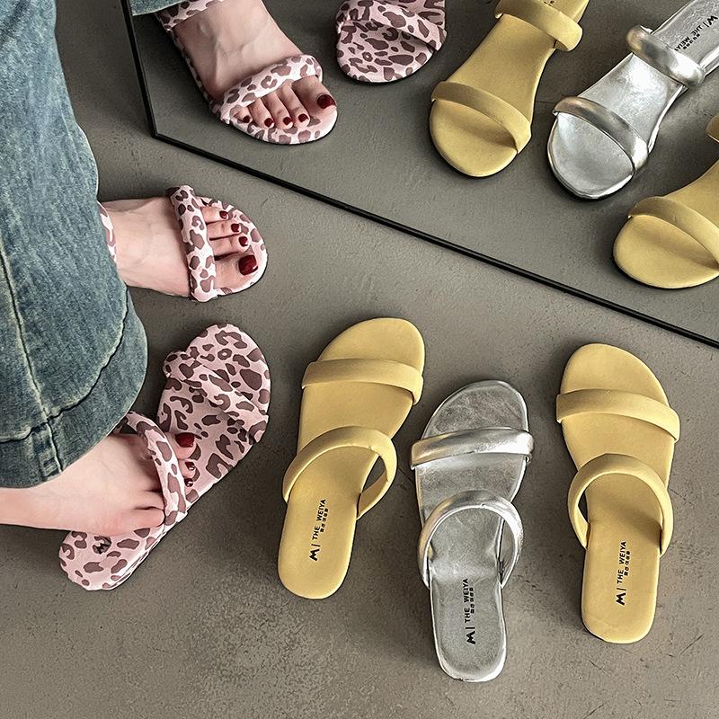 Spring and summer niche pink leopard print sandals women's summer word with soft-soled slope heel cool slippers shoes