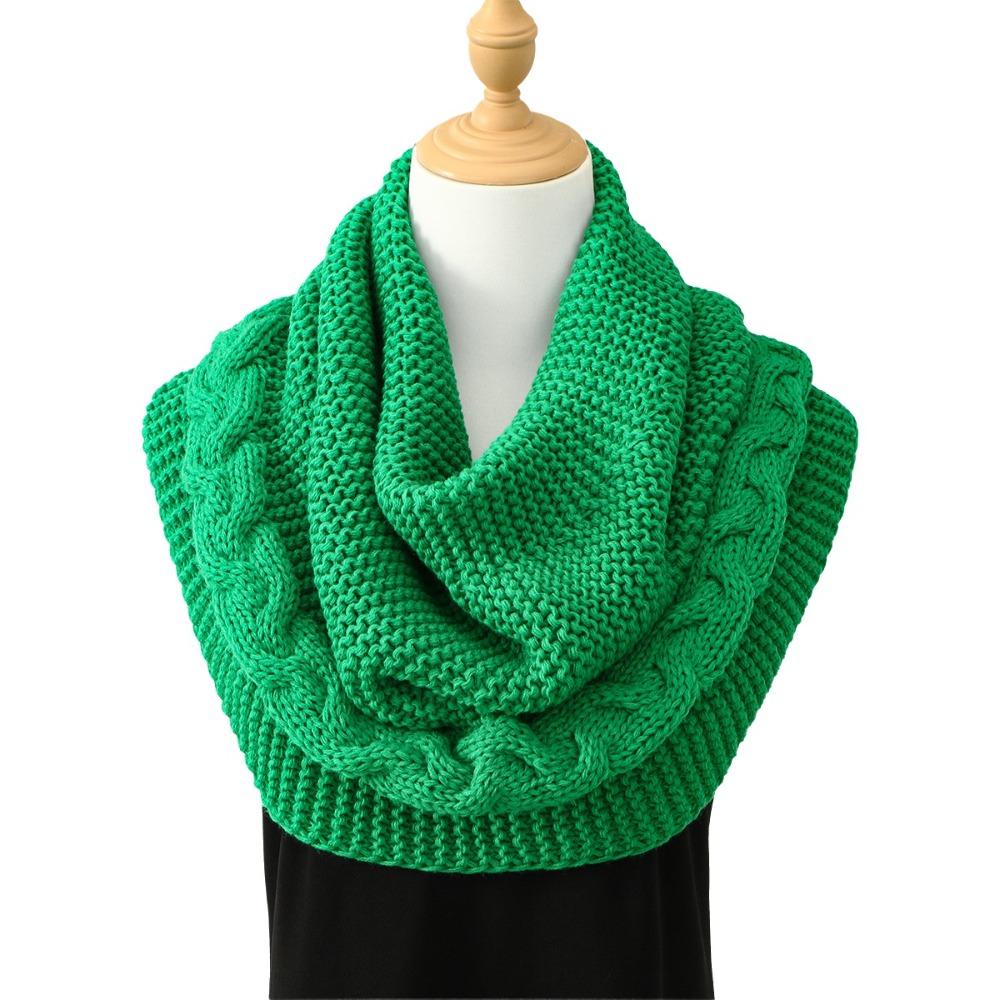 Thickened Women's Knit Scarf Warm Winter Neck Warmer Versatile Hooded Scarf Winter Wear