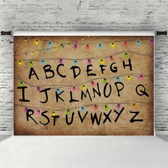 Sfondo Alfabeto Rustico Retro Colorato Alfabeto con Luci a Stringa Tema Sottosopra Oggetti di Scena per Foto per Halloween Forniture per Feste di Compleanno