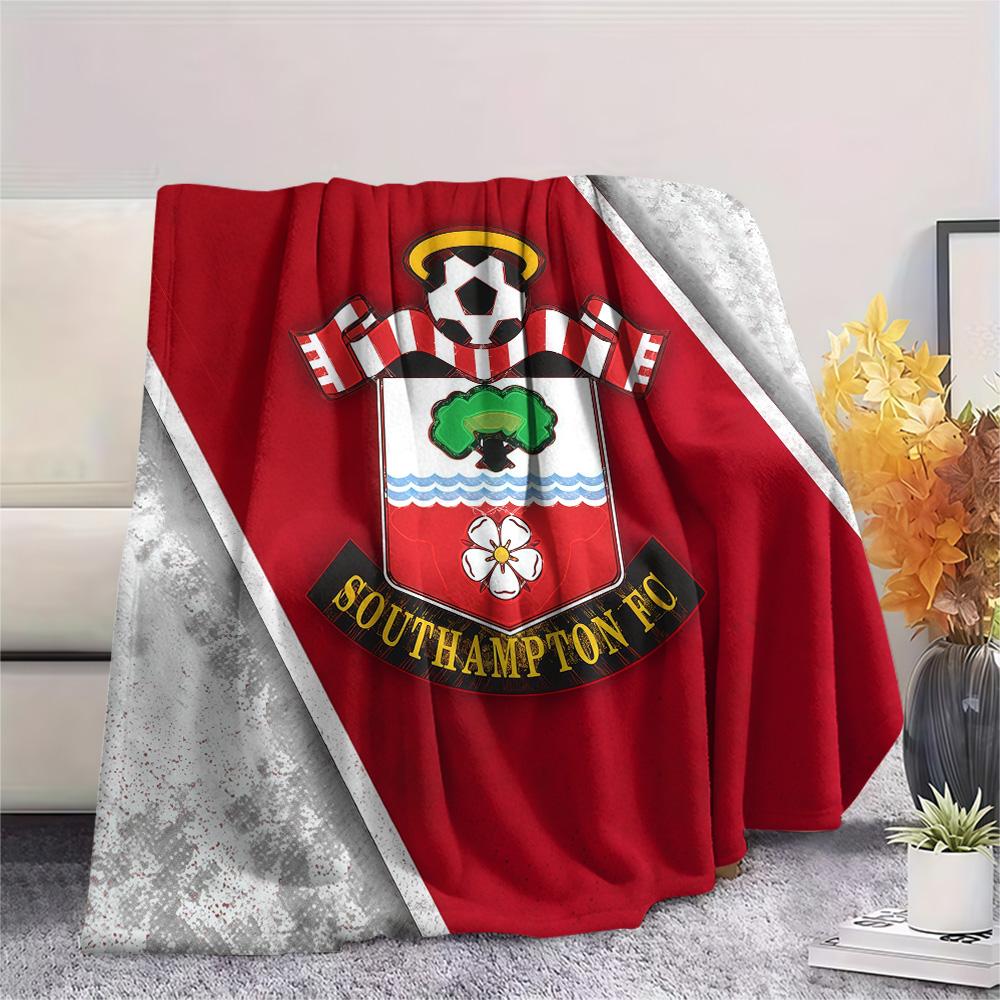 Southampton FC Flannel Blanket, High Quality Comfortable for All Seasons, Home Decor, Warmth and Comfort