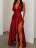 Rochie Lungă Satinată plisată cu crapatură, roșu-vin, cu gât halter și decolteu adânc V 2026 - Sexy și la modă