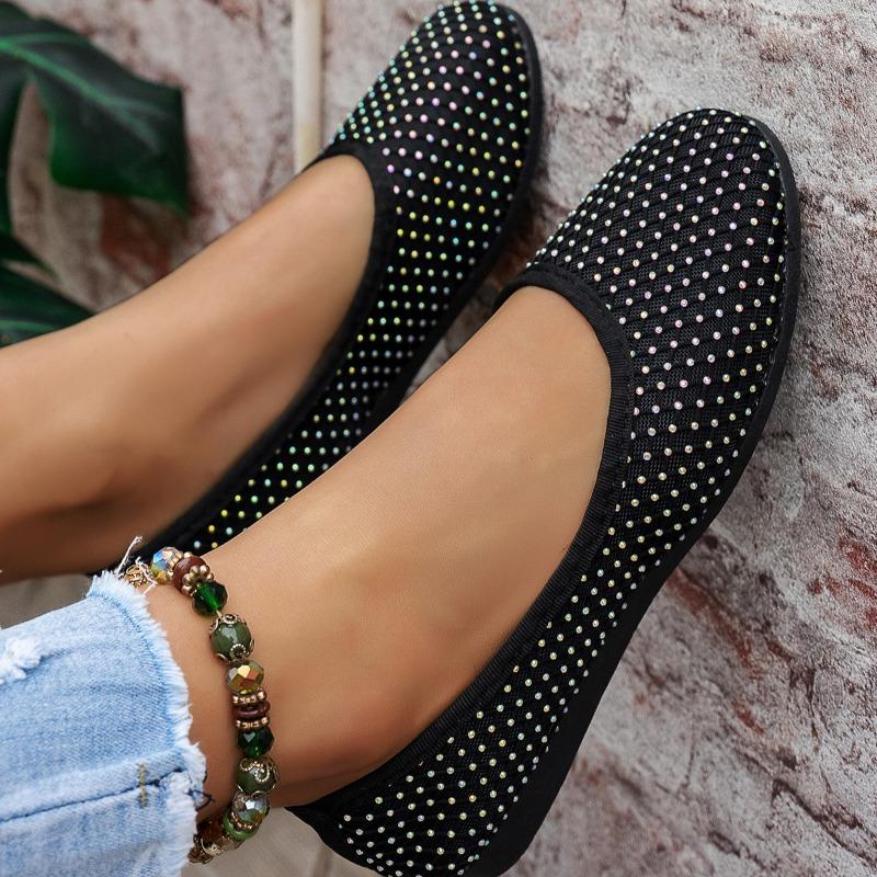 Women's Flat Shoes Spring New Round Head Shallow Mouth Cloth Surface Diamond Soft Sole Non-slip Single Shoes