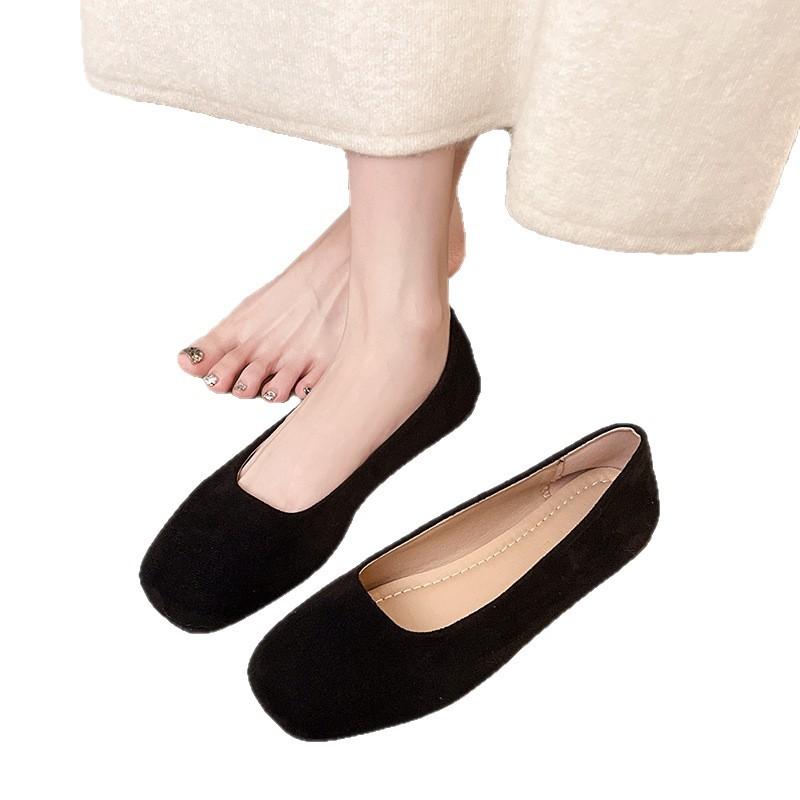 French Mary Jane shoes 2025 new women's flat beanie shoes night breeze gentle large size shallow mouth square head single shoes