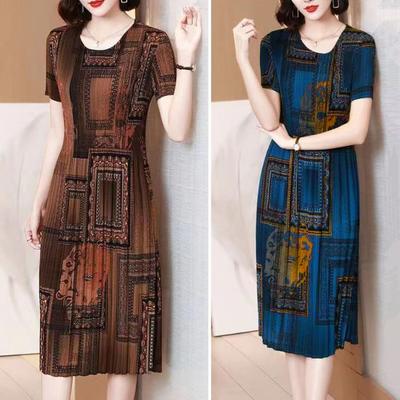 Women Dress Round Neck Short Sleeves Vintage Print Slim Fit Knee Length Pleated Mid-aged Women