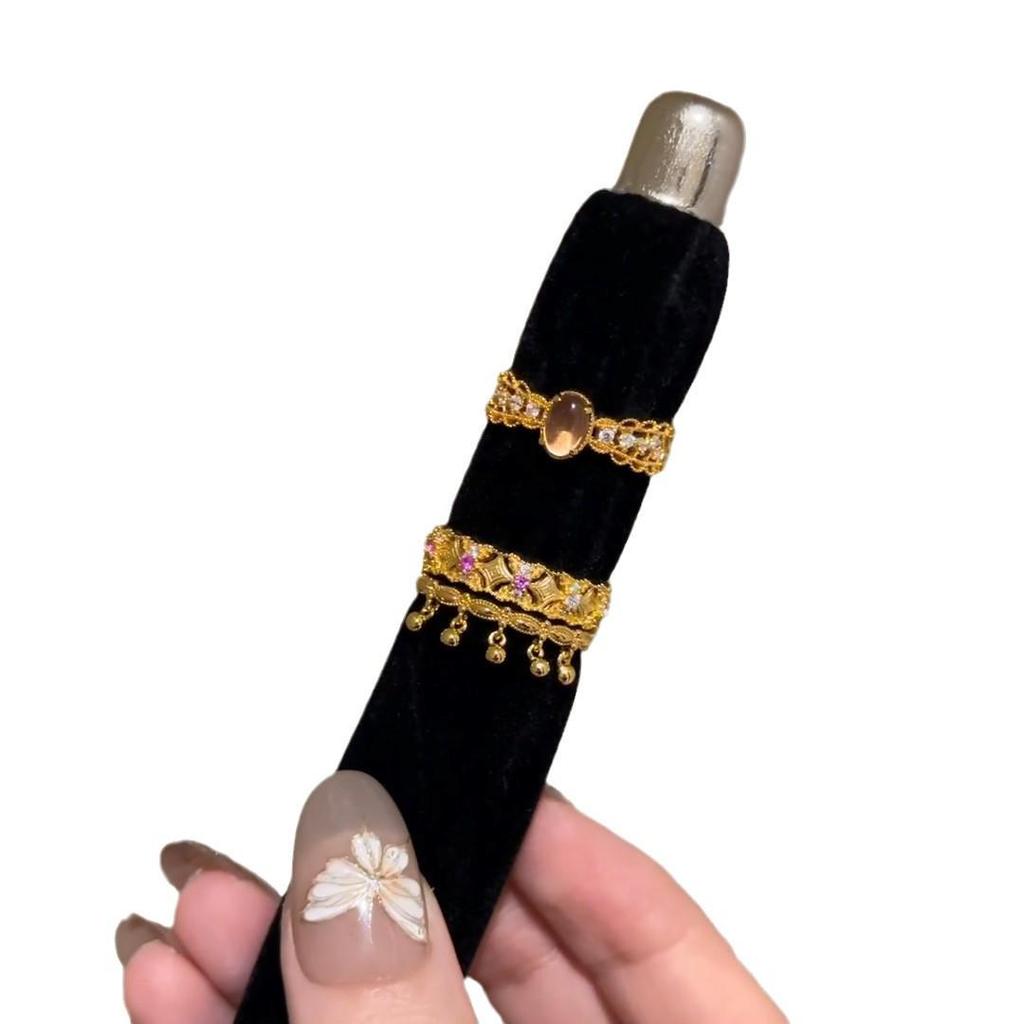 Exquisite Ancient Style Amethyst Rattle Ring - Unique Luxury Women's Fashion Accessory