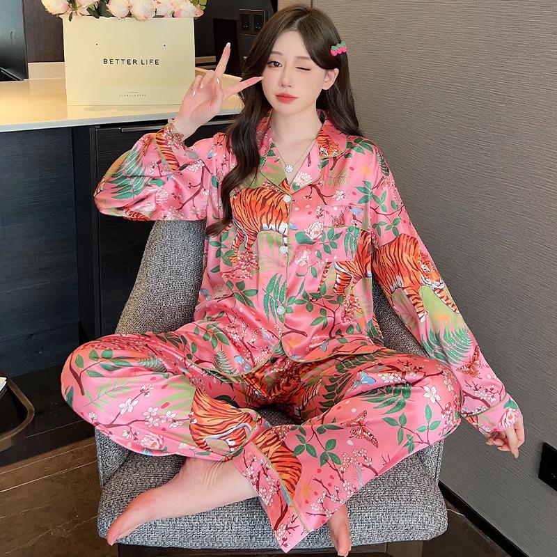Spring And Summer Thin Long-Sleeved Ice Silk Loungewear Fairy Mori Peach Blossom Tiger Can Wear Light Luxury Pajamas For Women