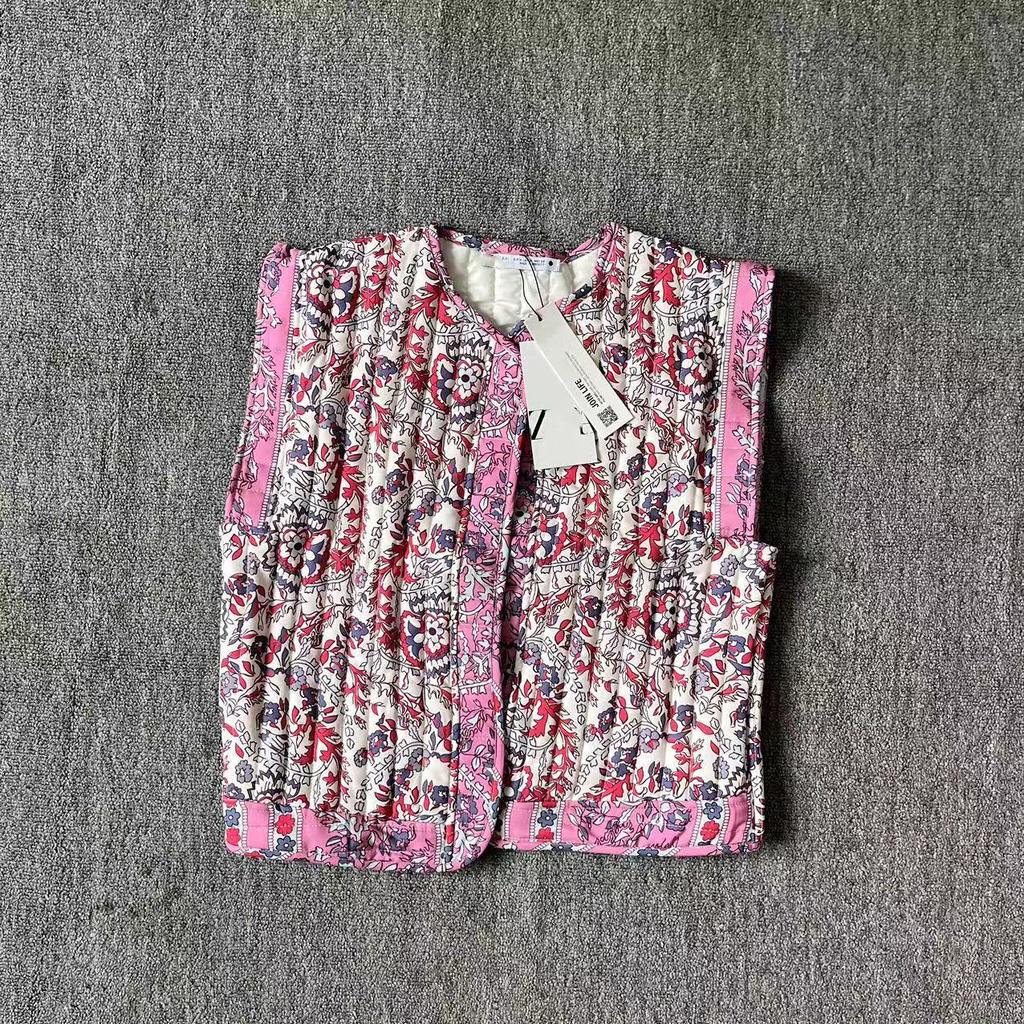 Women's Clothing 2024: Autumn/Winter Ethnic-Style Quilted Vest with Round Neck and Print Design
