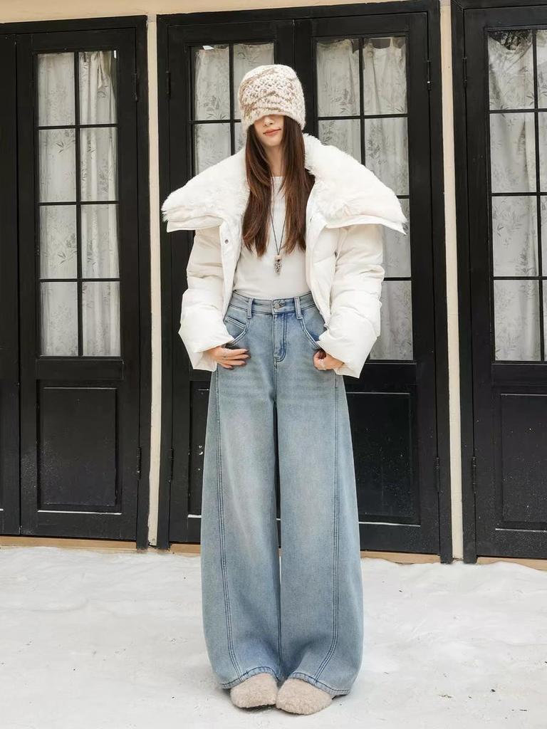 2026 Retro American Wide-Leg Curved Jeans: New Floor-Length Loose Straight-Leg Style for Spring & Autumn