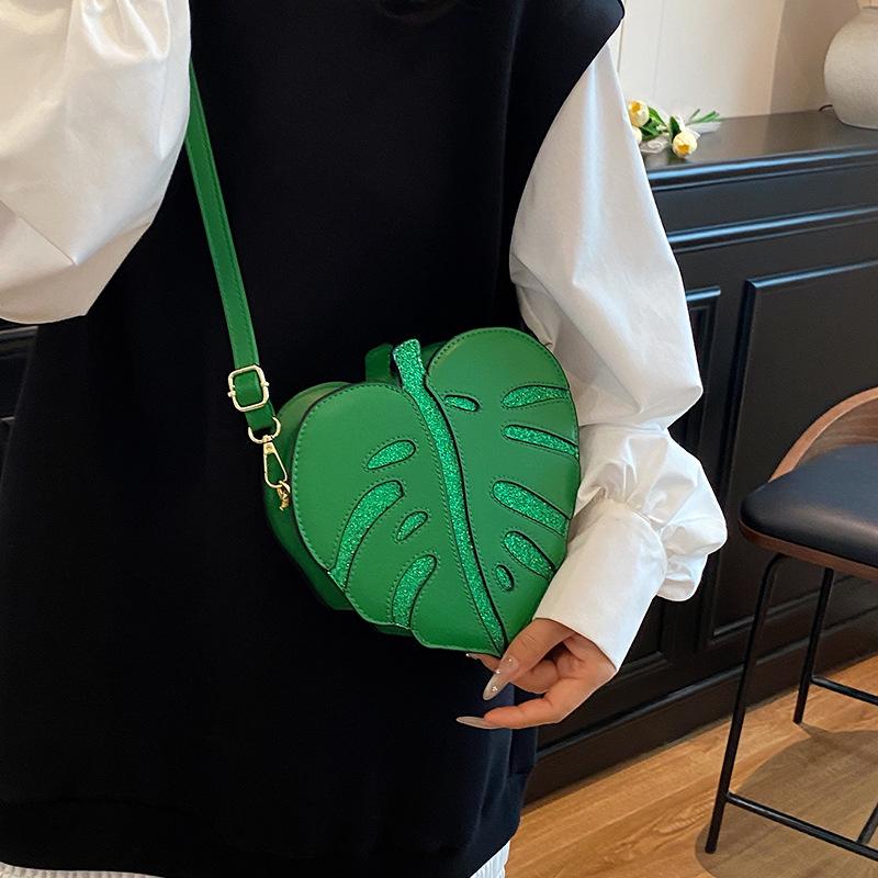 Leaf Shape Crossbody Bag Creative Brand Fashion Design Women Multiple Colors Elegant Mini Handbag Messenger Bag AVE