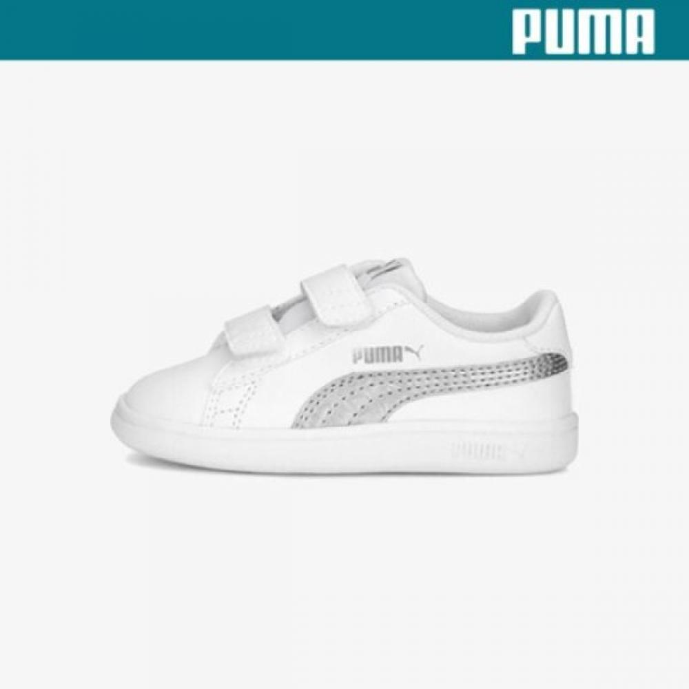 

Puma Smash V2 Metallic V Inf Kids Shoes 38968401 Color: WHITEGLACIAL/size:130
