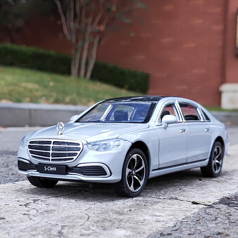 1:24 S400 S-Class Alloy Car Model High Simulation Diecasts Metal Toy Vehicles Car Model Sound and Light Collection Children