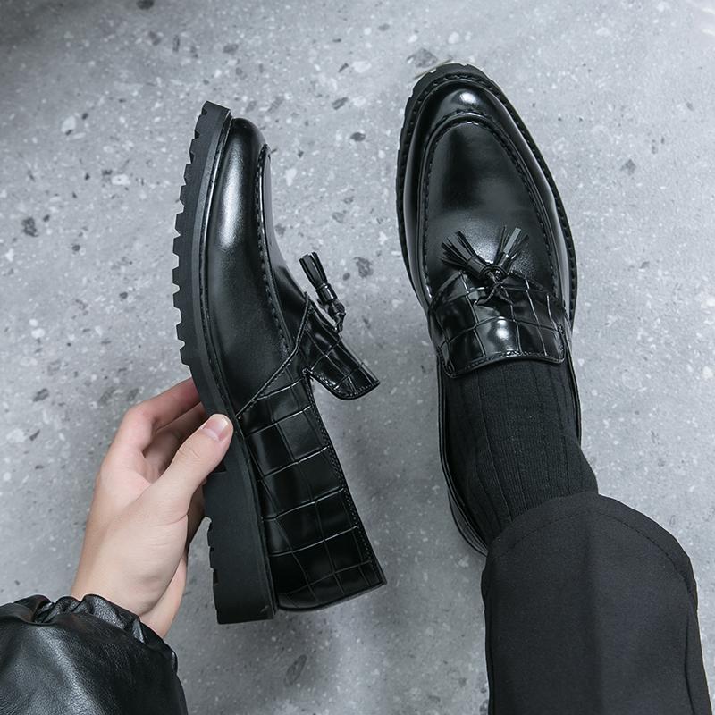 Tassel Loafer Shoes Slip on Driving Moccasins Mens Comfortable Leather Shoes Men Pointed Toe Party Business Casual Shoes