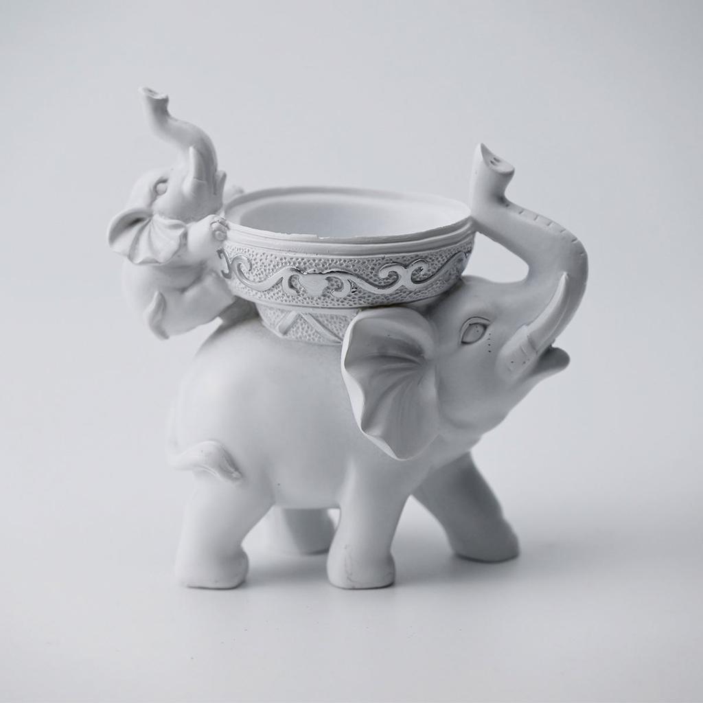 Nordic Creative Luxury Elephant Candle Holder Resin Craft Modern Home Decor for Living Room Study Desk Elegant Gift Sculpture
