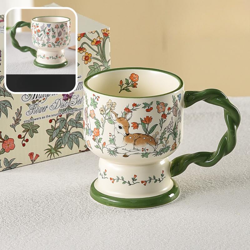 

Високоякісна Висока Ніжка Стаканчик для Морозива Комерційна Керамічна Чашка Висококласне Відчуття Легка Розкіш Дівчата Милий Десерт Стаканчик для Морозива 320ml