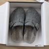 Kidmi Women's Slippers Comfortable and Versatile Outdoor Shoes Winter  New Grey Leather Shearling Closed-toe Felt Soft Mules