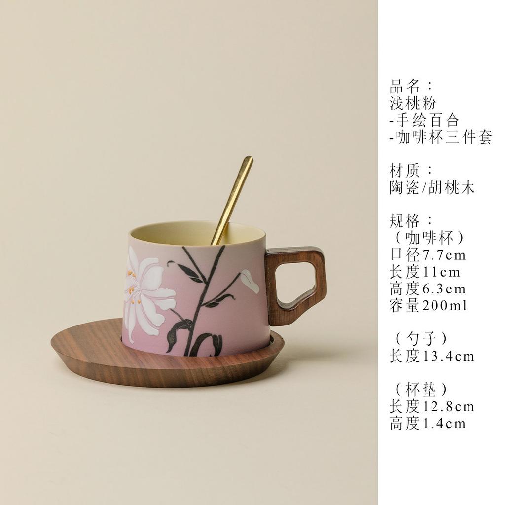 HOYIHM 111ml Peach Pink Hand-painted Lily Coffee Mug With Plate Cappuccino Latte Cup Afternoon Tea Mug Cup Saucer Kit Teaware