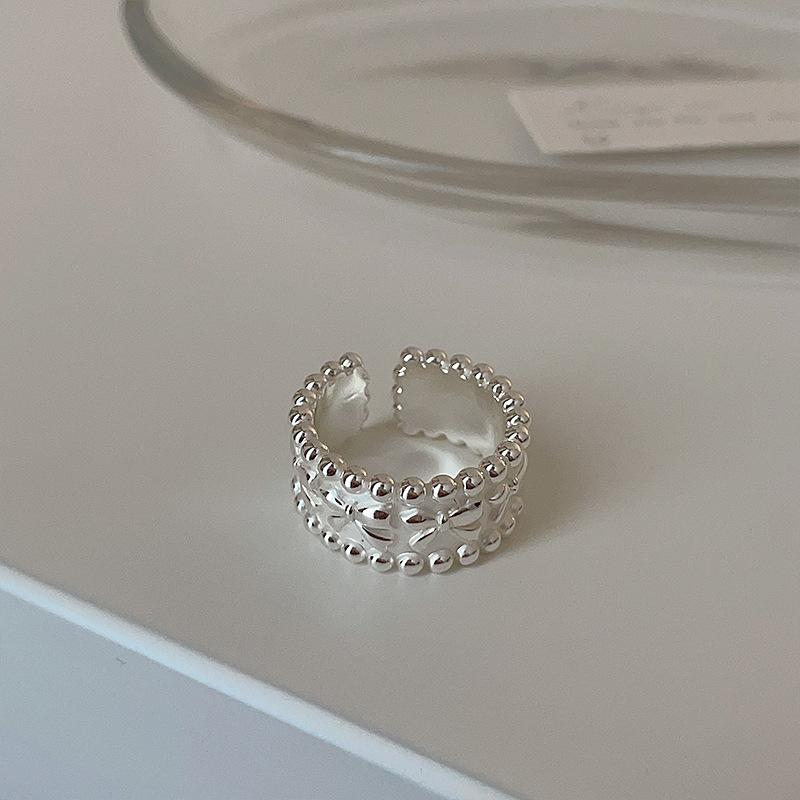 

Кольцо с тисненым бантом из матового металла, женское, легкое, роскошное, изысканное, модное, элегантное, индивидуальное, универсальное кольцо