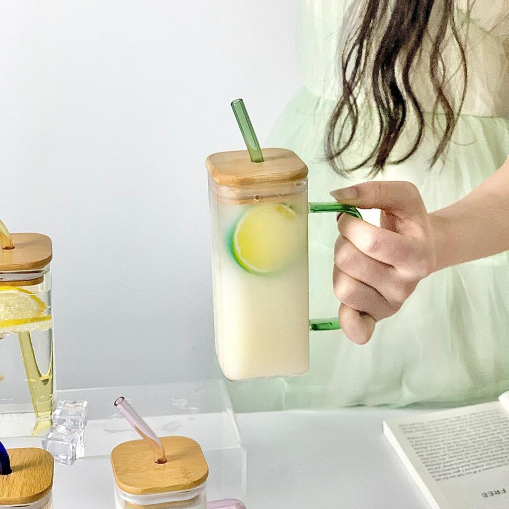 High Value Glass Straw Cup with Cover  Square Color Handle Transparent Glass Milk Tea Flat Bottom Single Layer Cup