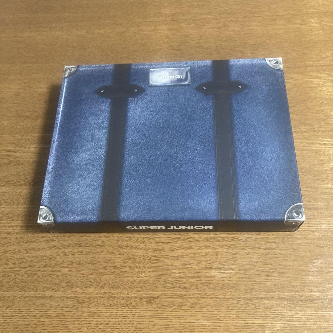 

[USED] SUPERJUNIOR On and On CD.DVD