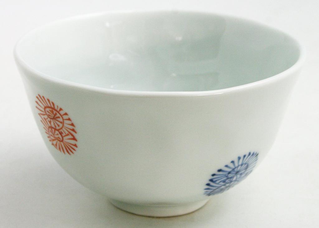 Arita Ware Soutagama Round Pattern Arabesque Rice Bowl 95092 (Large)