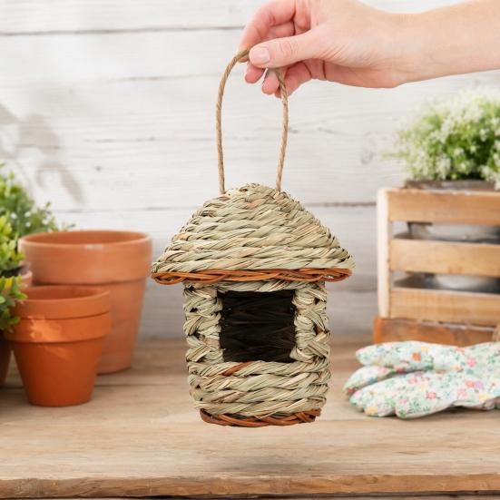 jijijing Grass Woven Bird House, Outdoor Rustic Birdhouse, Hanging Hummingbird Hut, Garden Roosting Pocket for Wrens Sparrows Finches Hummingbirds